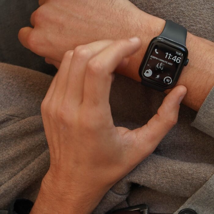 Big 2.0 Smartwatch Ultra 7 in 1 con Cinturini Colorati | Bluetooth Fitness Radio Android IOS, Caricatore - immagine 7