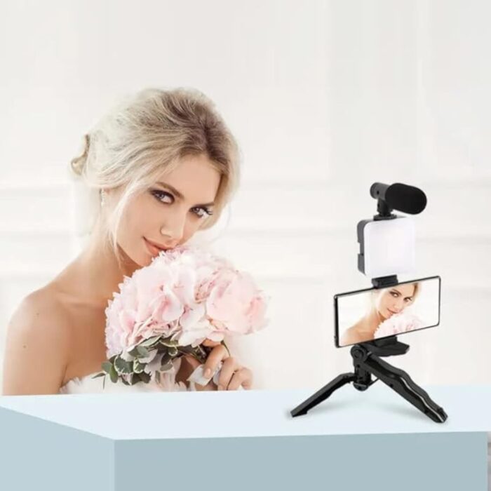 Kit Videomaking per Smartphone con Treppiede | Luce LED e Microfono per i tuoi Video Professionali - immagine 7